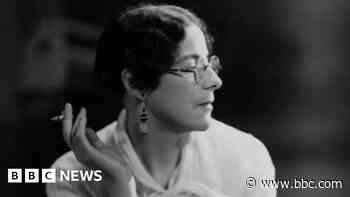 Writer's statue set to be approved for town centre