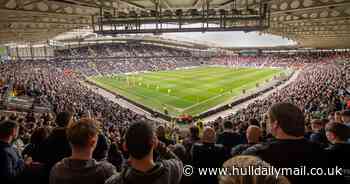 Super League attendance watch as Wigan and Hull FC lead way in record round