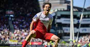 Ongekende afstraffing voor Ajax: FC Utrecht slaat vier keer toe tegen koploper