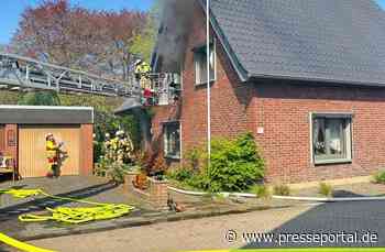 FW Xanten: Wohnhausbrand in Xanten-Marienbaum - Eine Person lebensgefährlich verletzt gerettet