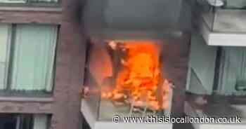 'AVOID' area warning as 100 firefighters tackle huge flat blaze in Aldgate