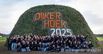 De paasvuurhoofdstad van Nederland vierde de regen als nooit tevoren