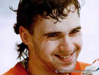 L.A. goalie coach Ranford prefers slapper off the head to kidney stones