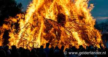 Overal branden tóch de paasvuren: een overzicht in beeld