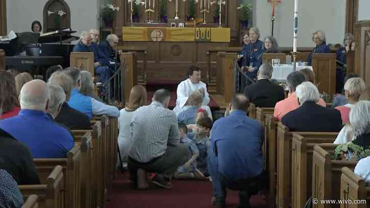 Christians celebrate joy, hope during local Easter services