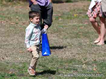 Photo Gallery: Easter egg hunt in Ottawa Hills