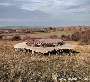 100x Round Table / Field of Sparks