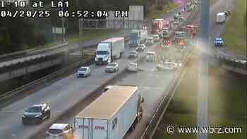 Westbound traffic stopped on Mississippi River Bridge