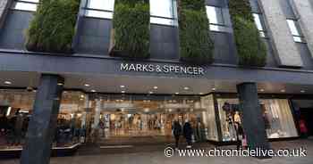 Marks and Spencer contactless payments down sparking 'chaos' in stores on Easter Monday