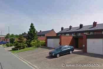 Wie gooit al zeven jaar met stenen op huizen in woonwijk? Politie verspreidt brief om dader te vinden