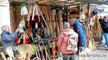 Ostermarkt in Neubulach: Besucher können sich kaum satt sehen