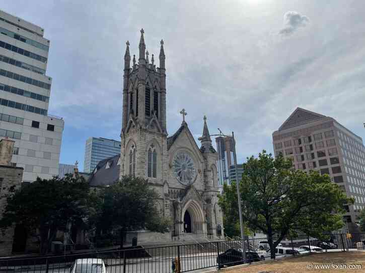 Austin Catholic community mourns death of Pope Francis