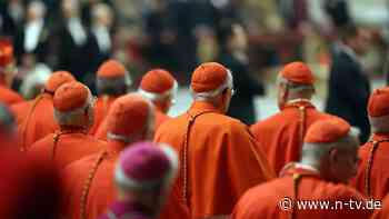 Als Papabili ins Konklave: Wer wird der nächste Papst?