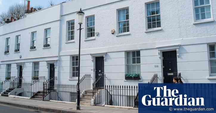 Mortgage completions rose by 50% in March as UK buyers rushed to beat stamp duty deadline