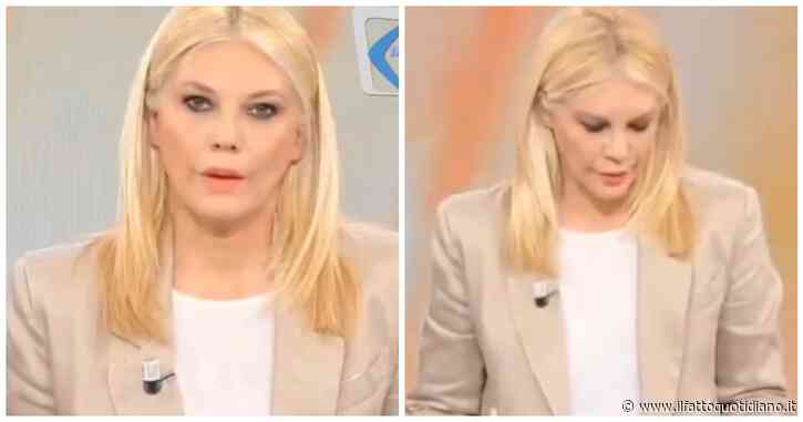 Eleonora Daniele annuncia in diretta la morte di Papa Francesco ma in studio i microfoni sono aperti: il fuorionda a Storie Italiane è virale  – VIDEO