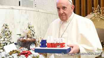 Christian Estrosi veut lui rendre hommage: quel lieu de Nice doit porter le nom du pape François? Donnez votre avis