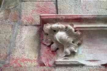 Farbattacken auf Rathaus: Rückschlag für Reinigungsversuche