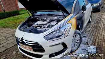 Auto vat vuur in Willebroek: “We sluiten brandstichting zeker niet uit”