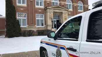 SIRT investigates Battleford RCMP's interaction with wanted man taken to hospital