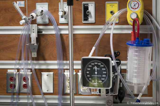 Vancouver Island city-owned clinic on track to sign two more doctors, mayor says