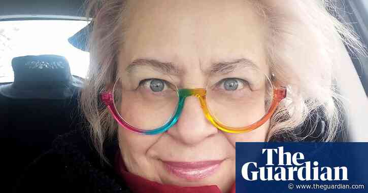 Russian journalist on the run after escaping house arrest