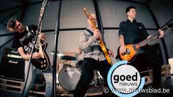 Hardrock in dialect met Johnny van Riems: “We hebben direct een band met ons publiek”