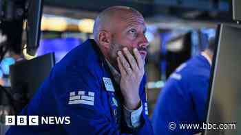 US stocks and dollar plunge as Trump attacks Fed chair Powell