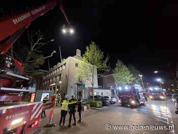 Grote brand in winkelpand snel onder controle