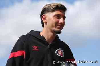 Sunderland star urged to make big transfer decision for World Cup ambition