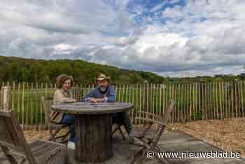 Fotograaf Filip Naudts en vrouw Katrien openen vakantiewoning Zjuul Zeke: “We waren direct verkocht door het uitzicht”