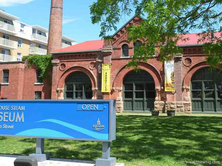 New exhibition looks into link between dinosaurs, birds