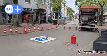 Lister Meile in Hannover: Stadt malt „Fußgängerzone“-Zeichen auf die Straße