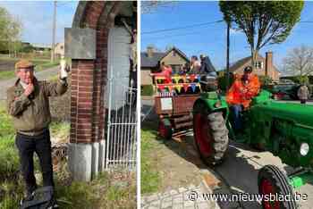 Stefaan (73) neemt kinderen en hun grootouders mee op tractortocht langs kapelletjes: “Opvallend hoe weinig ze daarover weten”