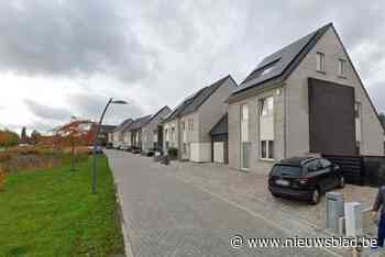 Vrouw (33) gewond overgebracht naar ziekenhuis na steekincident