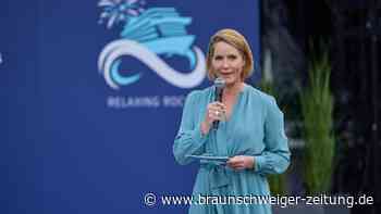 „Mein Schiff Relax“-Taufe mit Rakers: Markenbotschaft in Dauerschleife