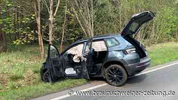 Unfall zwischen Ehra und Voitze: SUV überschlägt sich