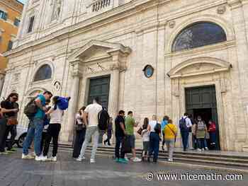 A Saint-Louis des Français, le quotidien chamboulé par la mort du Pape