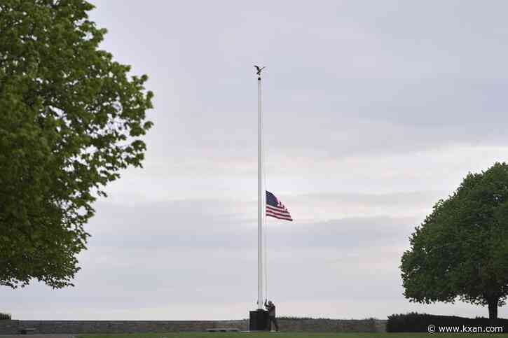 How long will US flags fly at half-staff for Pope Francis?