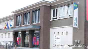 “Jongeren opleiden om leeftijdsgenoten aan te spreken”: Maasmechelen neemt maatregelen na aanhoudend vandalisme rond sporthal