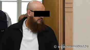 Chaotische start van assisenproces rond ontvoering Genkse jongen: “Juridische chantage. Beschamend”