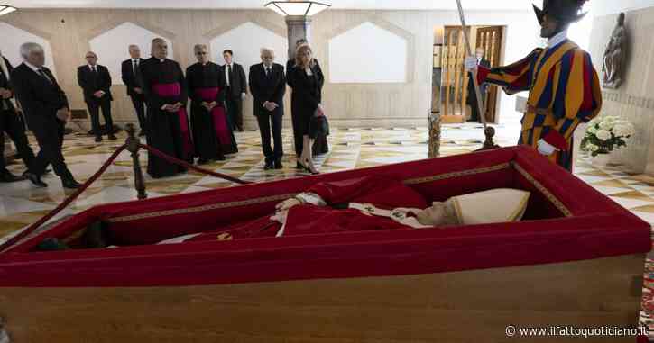 Papa Francesco, sabato i funerali: ci saranno Zelensky e Trump, non Putin. Attese a Roma oltre 200mila persone