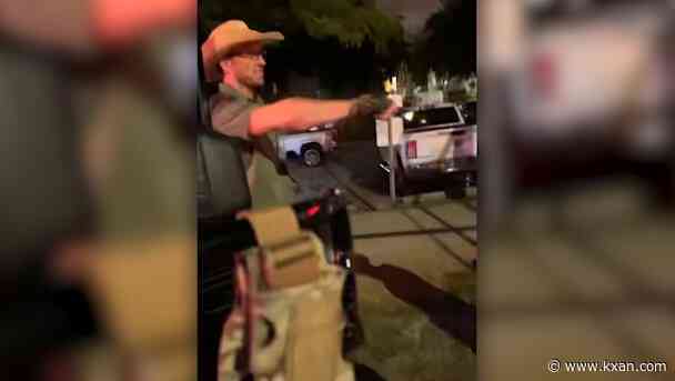 Man charged with impersonating officer, using stun gun on people in downtown Austin