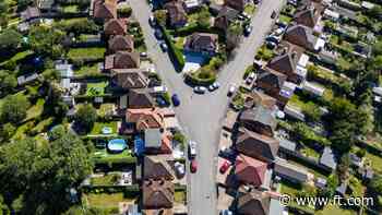 Households in England with big gardens should pay more for water, industry says