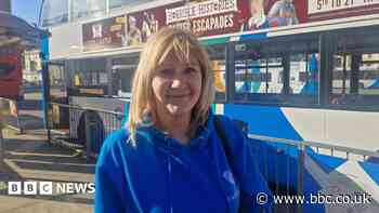 Passengers air views on 'cashless' bus trial