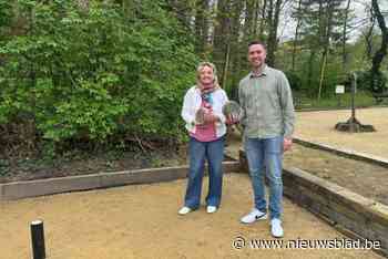 Oude sporten en volksspelen verbinden jong en oud tijdens Erfgoeddag: “Het moment om digitale toestellen aan de kant te leggen”