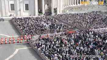 Da Santa Marta alla basilica di San Pietro. Papa Francesco verso l'ultimo abbraccio con i fedeli