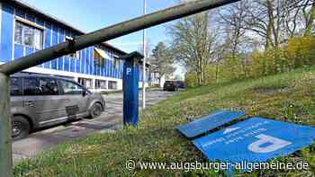 Masche mit defektem Parkautomat? Strafzettel am UKA verärgern Patienten