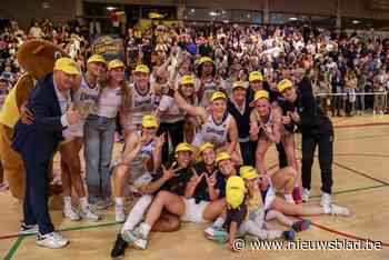 Marie Vervaet doorbreekt met Castors Braine dominantie van Kangoeroes en pakt de dubbel: “We zijn doorheen het seizoen echt naar mekaar toegegroeid”