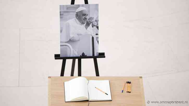 Gedachtenisprentje voor paus Franciscus te krijgen via kerken
