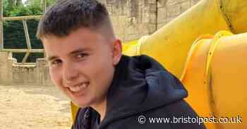 Photo captures moment teen on rollercoaster hit in the face by a pigeon while going at 60mph